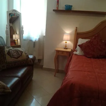Lucrezia Accomodations Guest house Vernazza